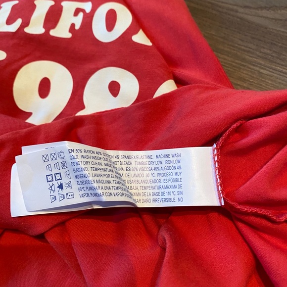 4/$25 Forever 21 Crop Top - Picture 4 of 5